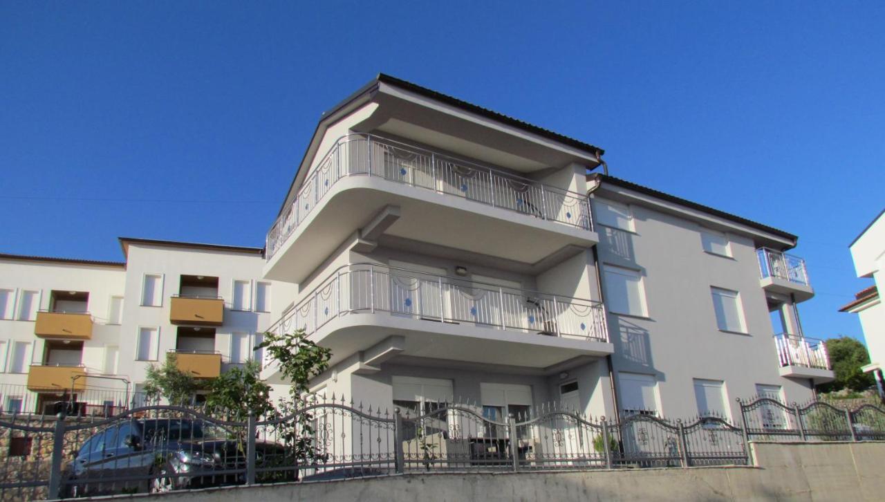 Apartment Delic Crikvenica Bagian luar foto